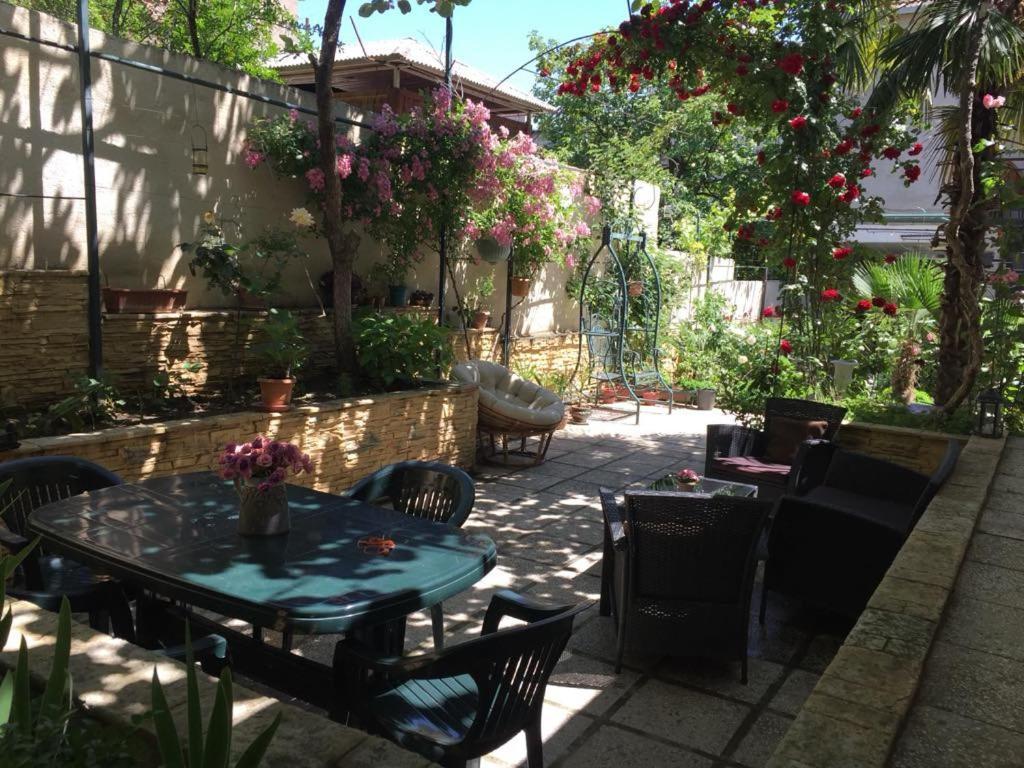 House 41 Bed & Breakfast Tbilisi Exterior photo